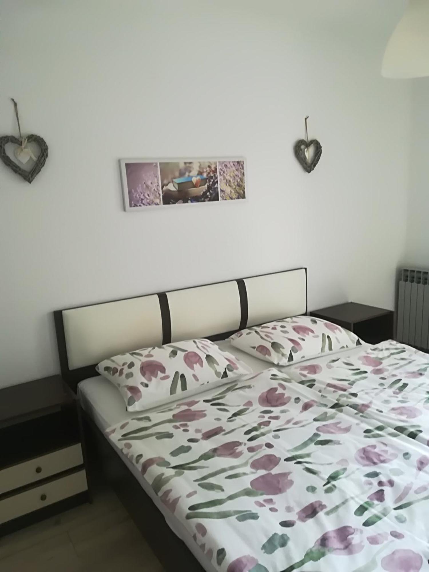 Apartments Sandra โปเรช ห้อง รูปภาพ